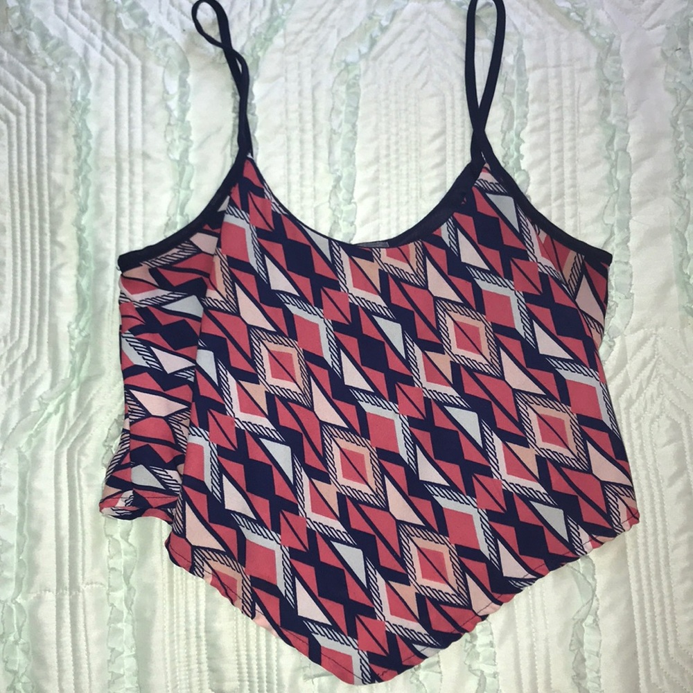 aztec design crop tank top